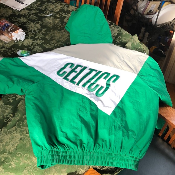 Mens Mitchell & Ness retro Celtics jacket - Picture 7 of 7